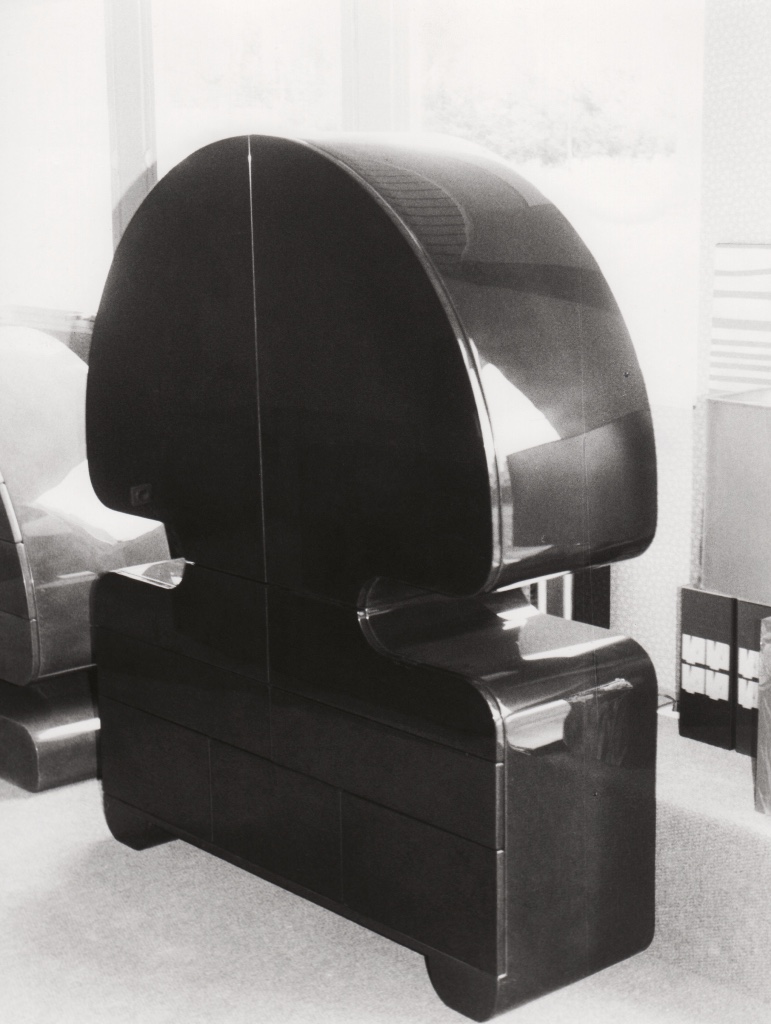 1979 - 7 - Pierre Cardin