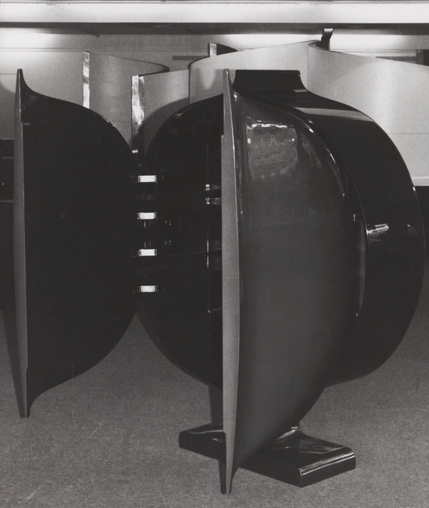 1979 - 9 - Pierre Cardin