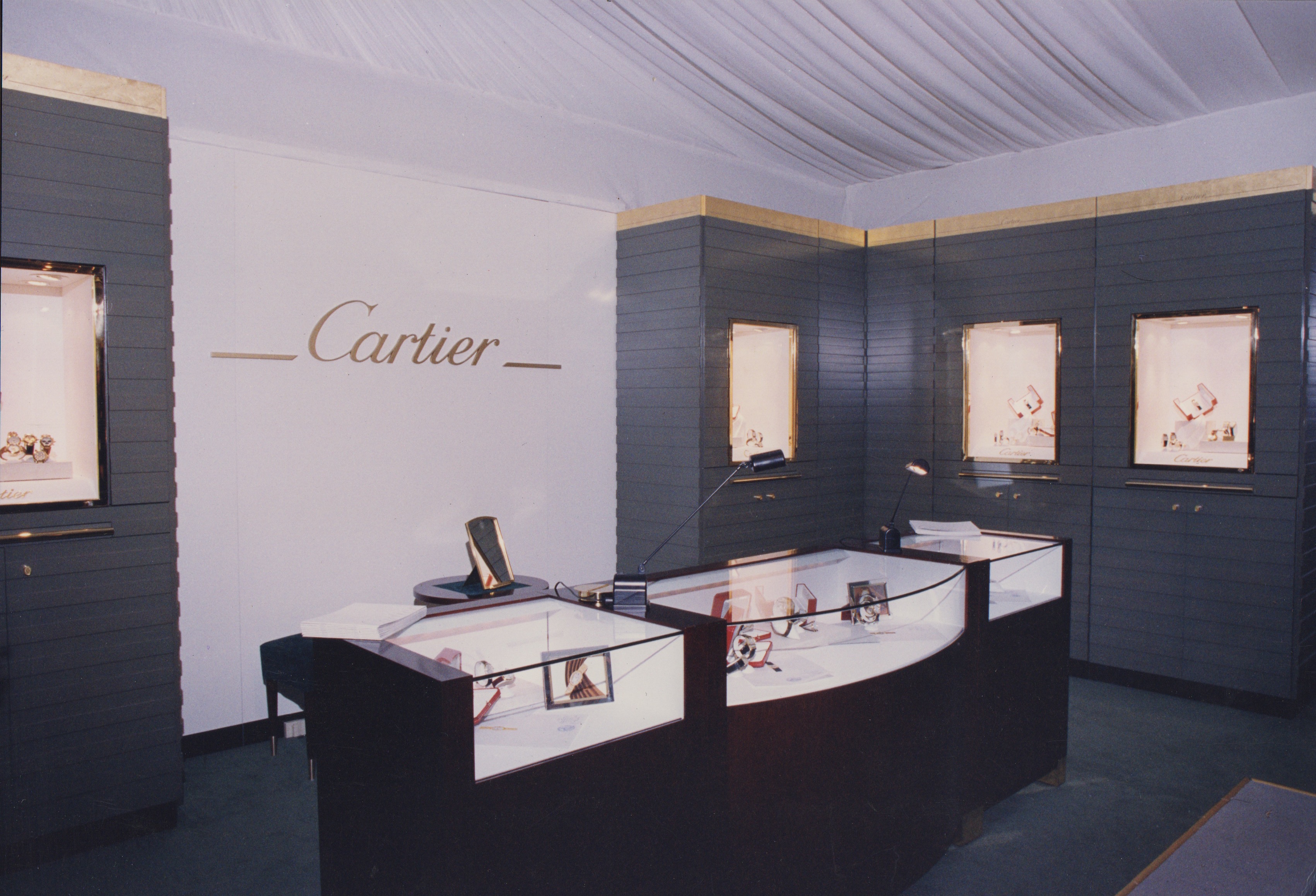 1990 - Cartier HJ (Cartier Boutique int. rue de la Paix, Paris)